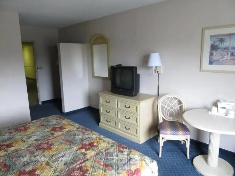 Travelodge By Wyndham Orlando Downtown Centroplex 2*,
